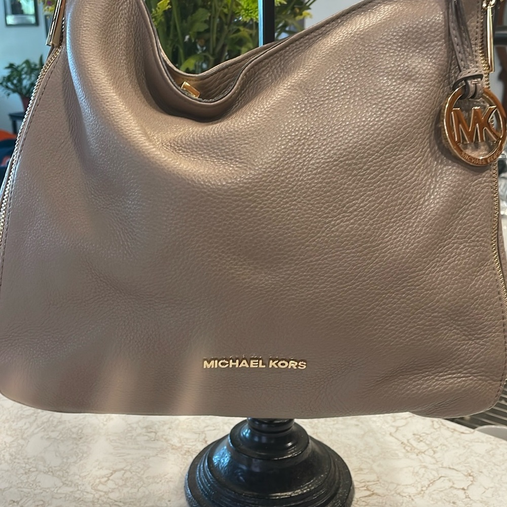 Michael Kors hobo